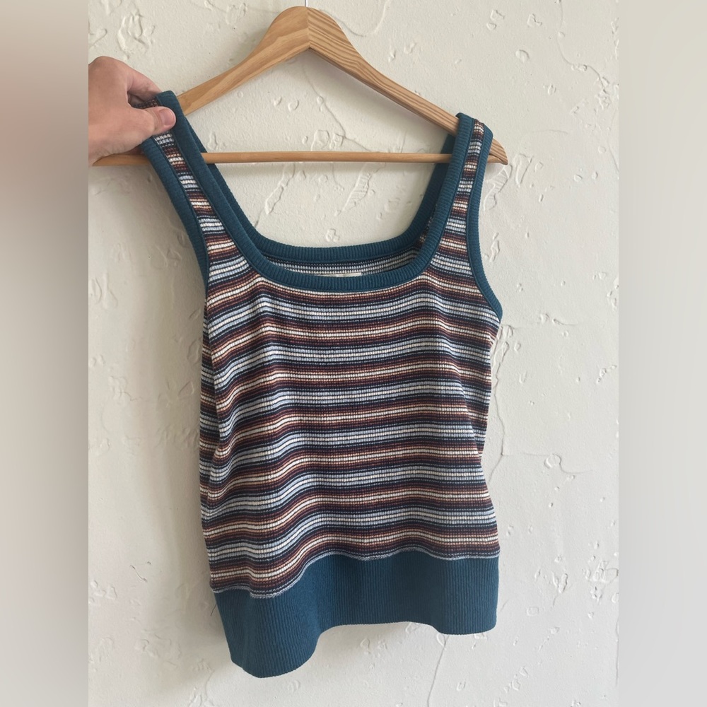 Madewell square neck crop sweater tank. Size Small.